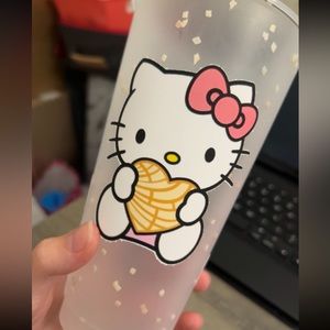 Hello kitty tumbler